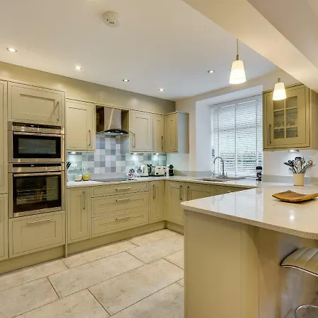 Two View * Конистон